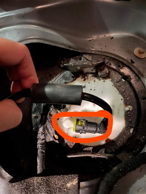 14 Mazda 3 How Do You Disconnect This Fuel Line From The Pump Rmazda3