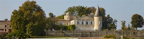 Médoc Wine Tour: Explore the Legendary Country of the Left Bank