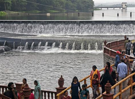 Weather Update IMD Predicts Heavy Rainfall In Maharashtra Karnataka