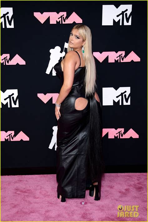 Bebe Rexha Steps Out For Mtv Vmas In A Cheek Baring Dress After