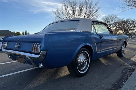 1964 Ford Mustang Coupe 2 Barn Finds