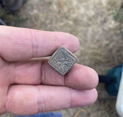 Finds 16 Norfolk Metal Detecting Tours