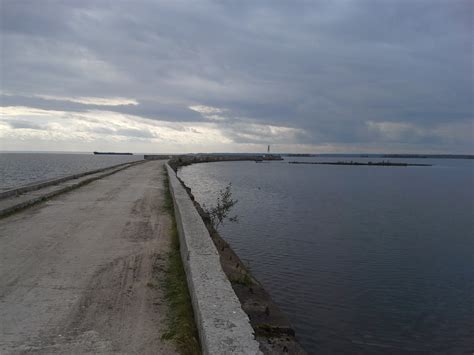 Мол