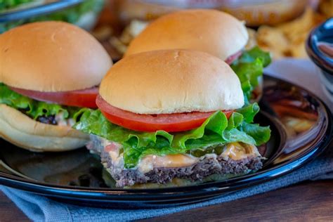 Sheet Pan Burgers Martin S Famous Potato Rolls And Bread