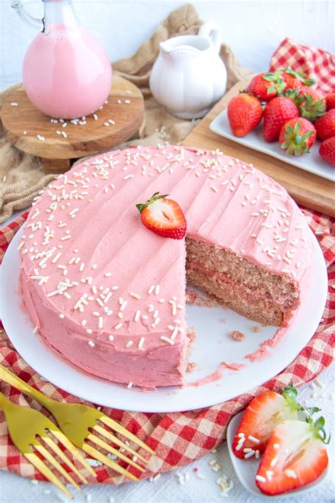 Vegan Strawberry Cake Plant Well