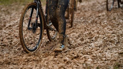 Course Elite Messieurs Championnats Du Monde UCI Cyclo Cross