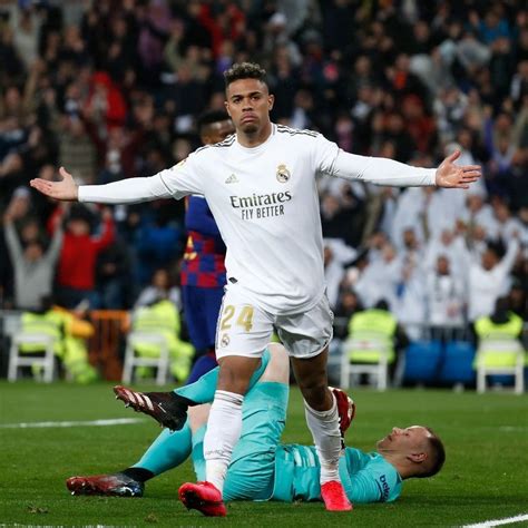 Happy Birthday To Mariano Diaz who turns 27 today : r/realmadrid