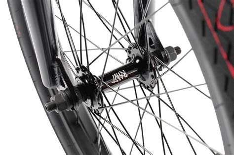 Subrosa Salvador Matte Trans Red Tbb Bike