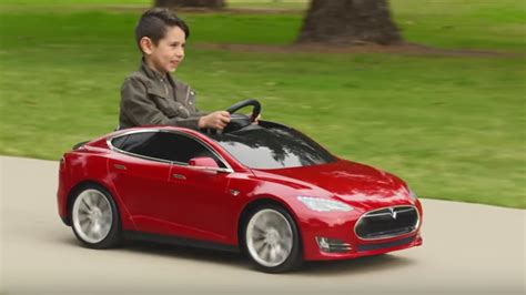 Radio Flyer to sell Tesla Model S for kids