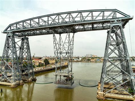 El Puente Transbordador Nicol S Avellaneda De La Boca Es Uno De Los