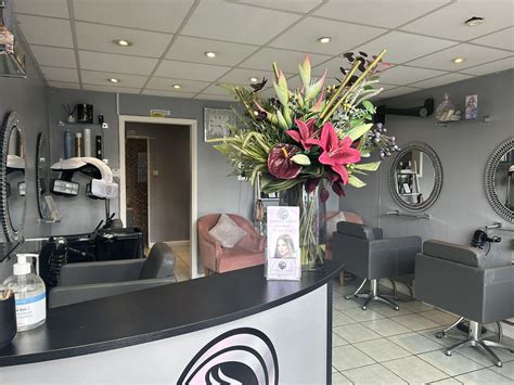 Turning Heads mytchett