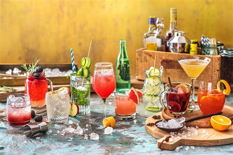 12 Holiday Cocktails And Mocktails To Reward Your Hustle Bustle The Fresh Times