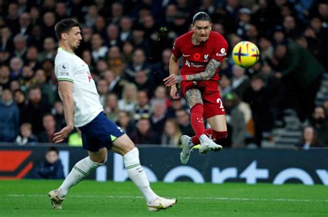 Tottenham Liverpool Liverpool Hang On For Huge Win Against