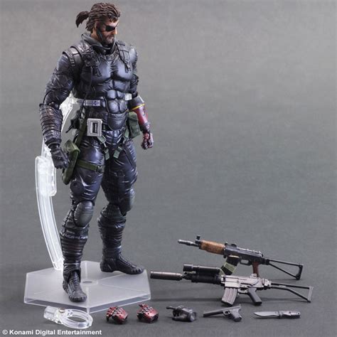 Metal Gear Solid V The Phantom Pain Sneaking Suit Venom Snake Play