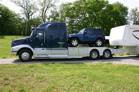 13 best Semi as RV hauler, love it! images on Pinterest | Motorhome, Semi trucks and Camper