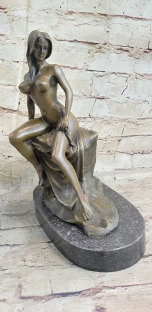 BRONZO NAKED GIRL Statua Seduto Nude Woman Sculture Da Uomo Dormitorio