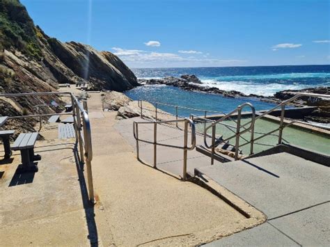 The Ultimate Guide to The Blue Pool-Bermagui