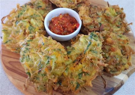 Bakwan sayur (vegetables friters) Recipe by Kezia's Kitchen 👩‍🍳 - Cookpad