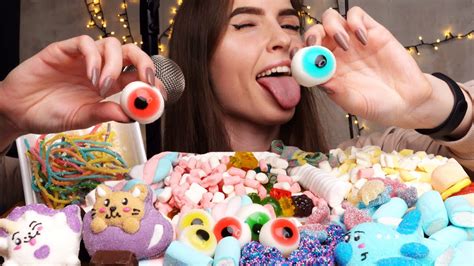 Asmr Eating