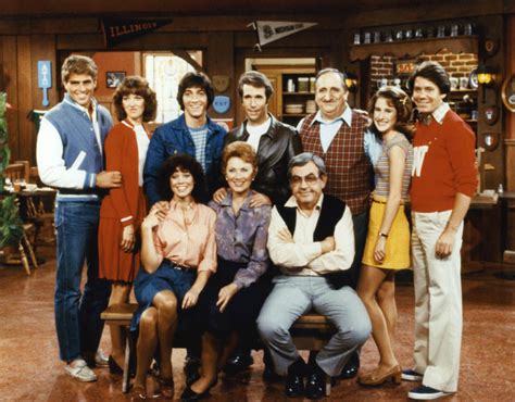 Happy Days Cast With Ted Mcginley Lynda Goodfriend Scott Baio