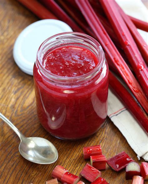 Recette de confiture de rhubarbe toute facile à faire