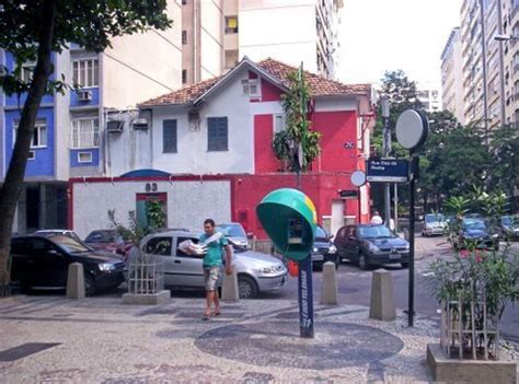 Rua Cinco De Julho Em Copacabana