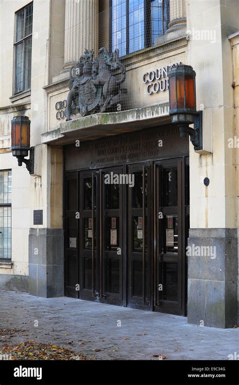 General View Of The Oxford Crown Court Hi Res Stock Photography And