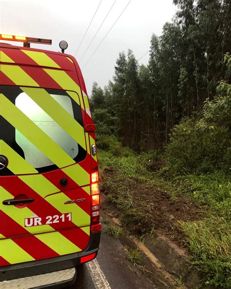 Sa Da De Pista No Trecho Entre Irani E Lind Ia Do Sul Deixa Motorista