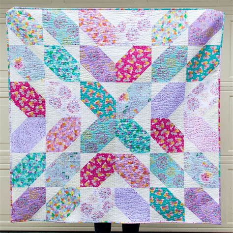 Fat Quarter Fancy Free Quilt Pattern Using 9 Fat Quarters