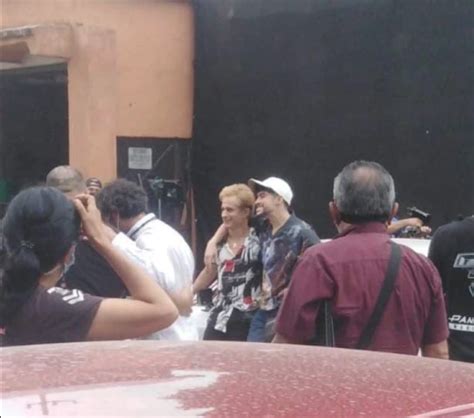 Gael Garc A Interpreta Al Luchador Gay Cassandro El Ex Tico Escandala