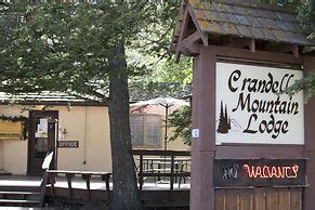 Hotel Crandell Mountain Lodge, Waterton Park, Canada - Lowest Rate ...