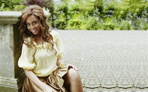 Download Music Beyoncé HD Wallpaper