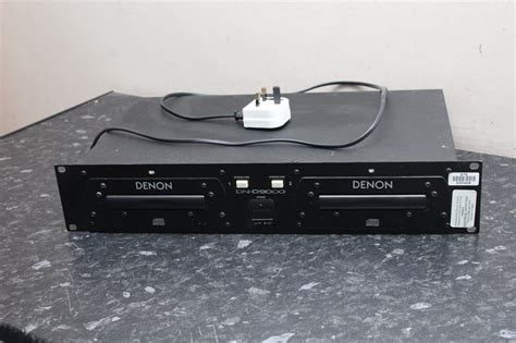 Denon Dn D Professional Double Cd Player Untested Powers On Read