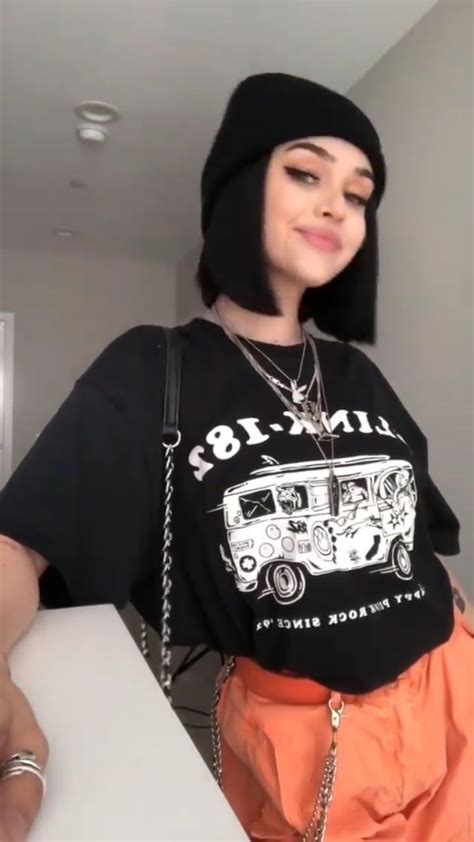 Pin De Noelia En Maggie Lindemann Ropa De Moda Ropa Ropa Estética