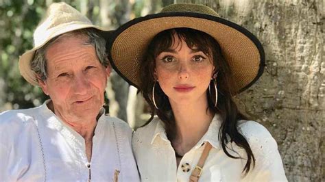 Natalia Téllez Comparte La Tierna Reacción De Su Papá Al Enterarse Que