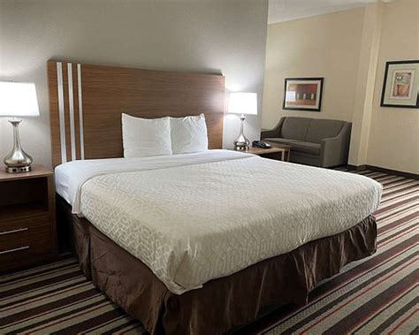 THE 10 BEST Danville Hotel Deals (Mar 2022) - Tripadvisor