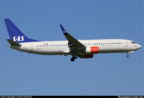 LN RGI SAS Scandinavian Airlines Boeing 737 86N WL Photo By Dennis