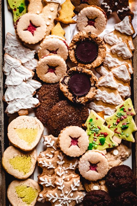 40+ Healthy Christmas Cookies | The Banana Diaries