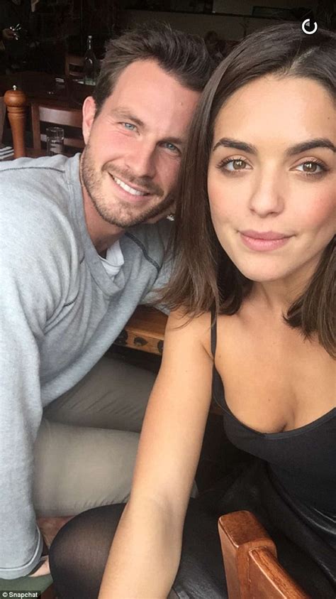 Olympia Valance Flashes Lingerie In Instagram Selfie Ahead Of Logie