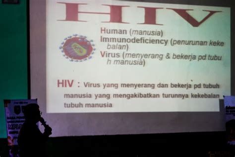 Dinkes Madiun Sosialisasikan Bahaya HIV AIDS Di Kalangan Siswa SMP SMA