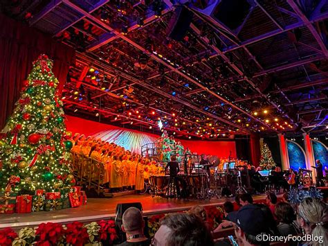 FULL SCHEDULE ANNOUNCED For Candlelight Processional Celebrity