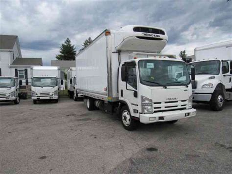 Isuzu NPR (2013) : Van / Box Trucks