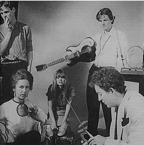 B 52s Sur Instagram Band Photo Session 💫 Band Photos The B 52s B 52s