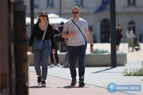 FOTO Sunčano prijepodne izmamilo brojne građane u središte grada