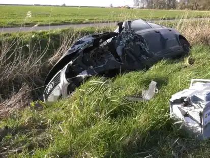 Schwerer Unfall Im Kreis Aurich Frontalcrash Bei Norddeich Mehrere