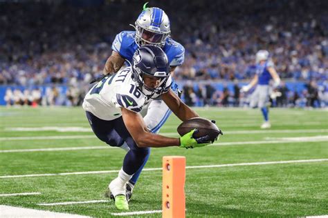 Seattle Seahawks' Tyler Lockett Avoids Ridicule For Potential Costly ...