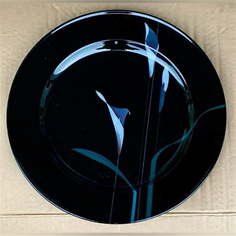 Mikasa Dining Vintage Discontinued Mikasa Opus Black Dinner Plate