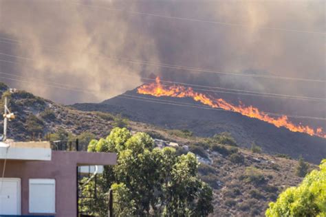 Alert De Incendiu N Trei Destina Ii Turistice Din Grecia Au Fost