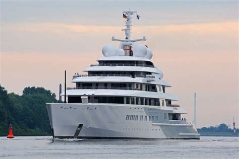 Gr Te Yacht Der Welt Azzam Gr Te Der Welt