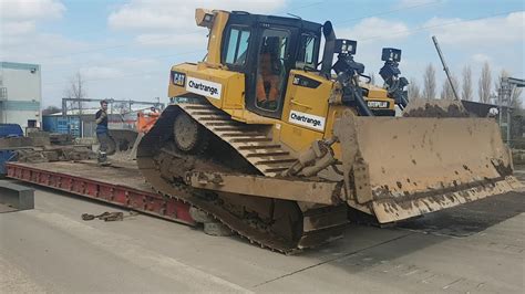 Caterpillar D6t Bull Dozer Machine Loading On To Low Bed Low Loader